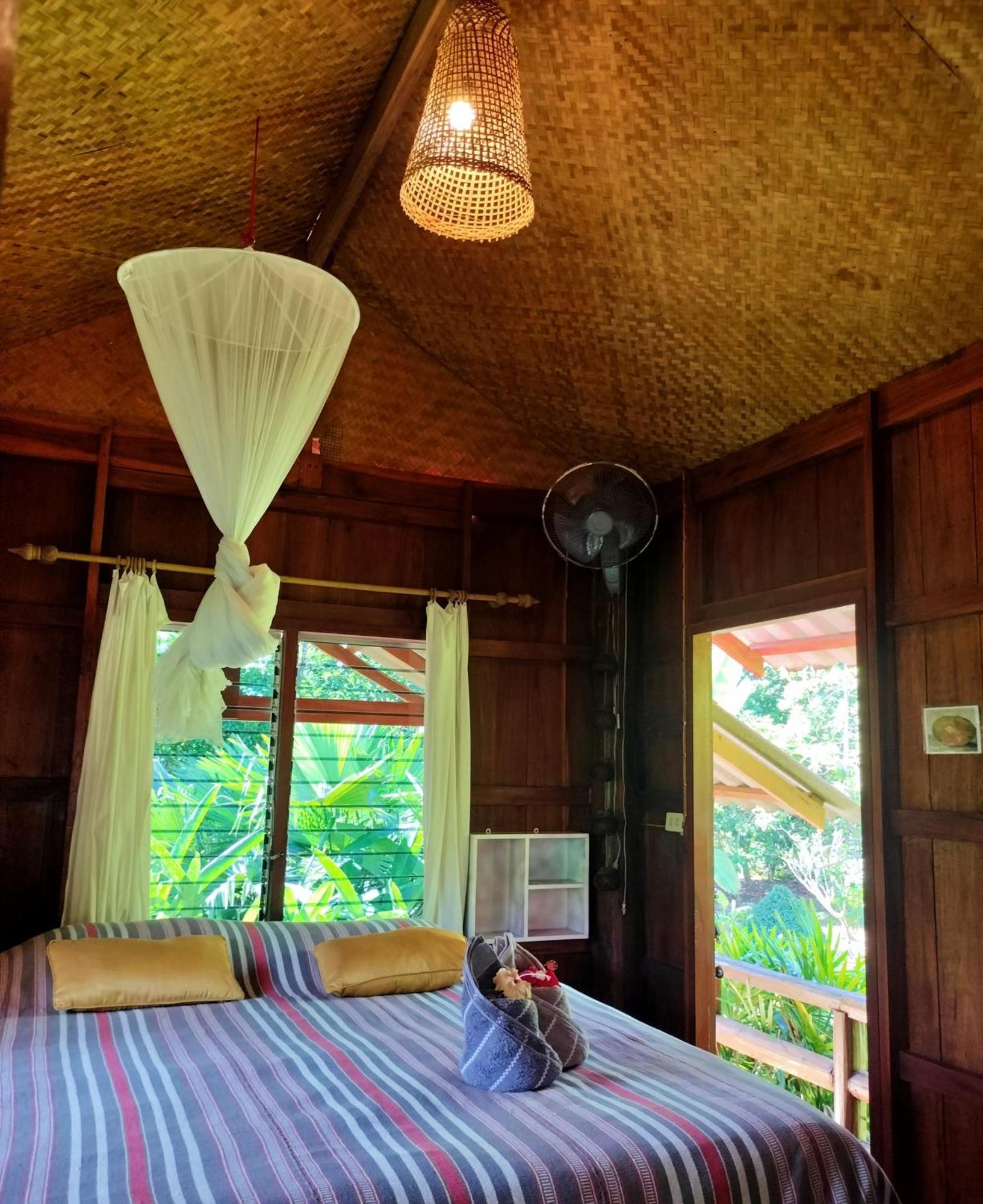 Pencave Homestay Pang Mapha Pokoj fotografie